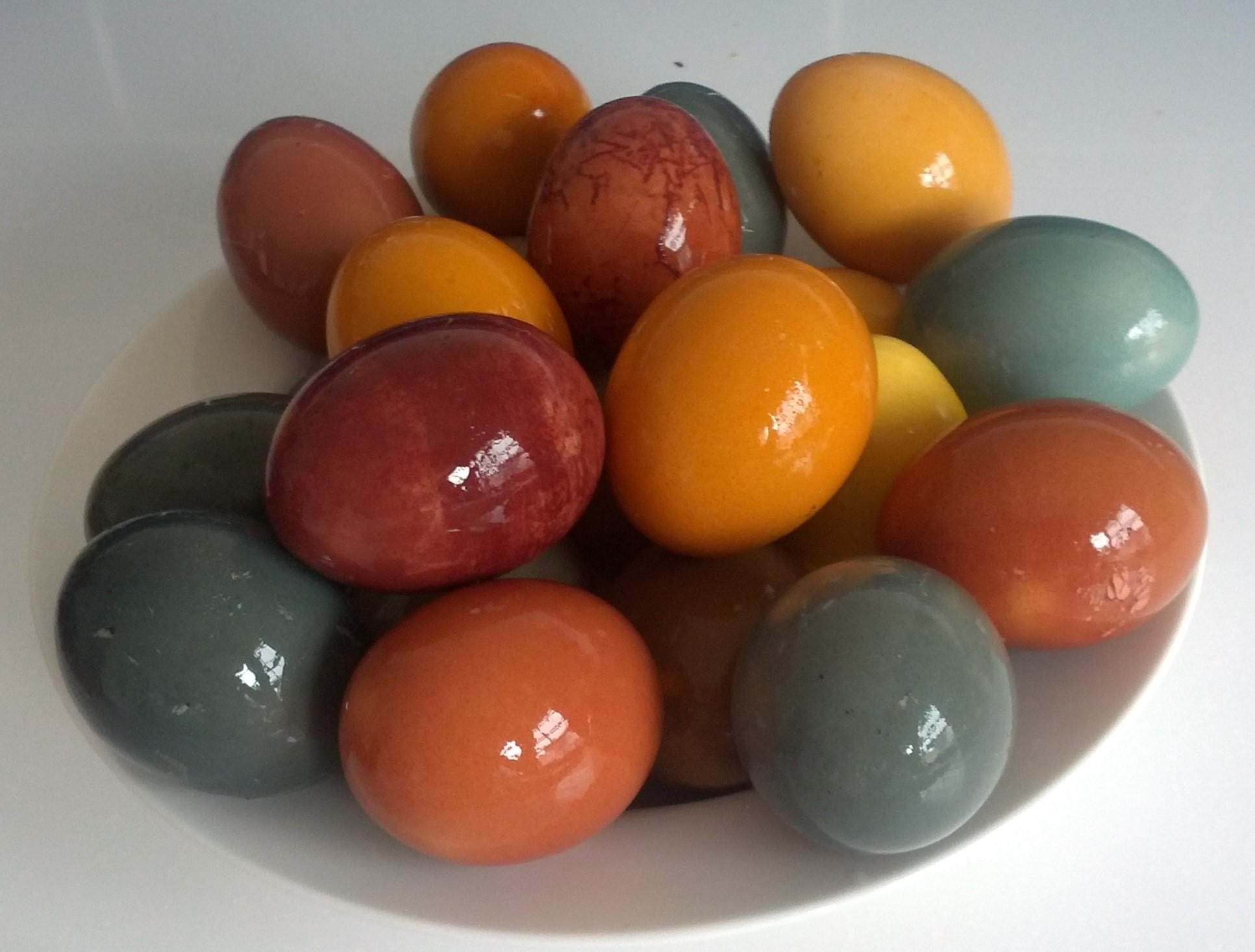 Easter Eggs, Natural dye